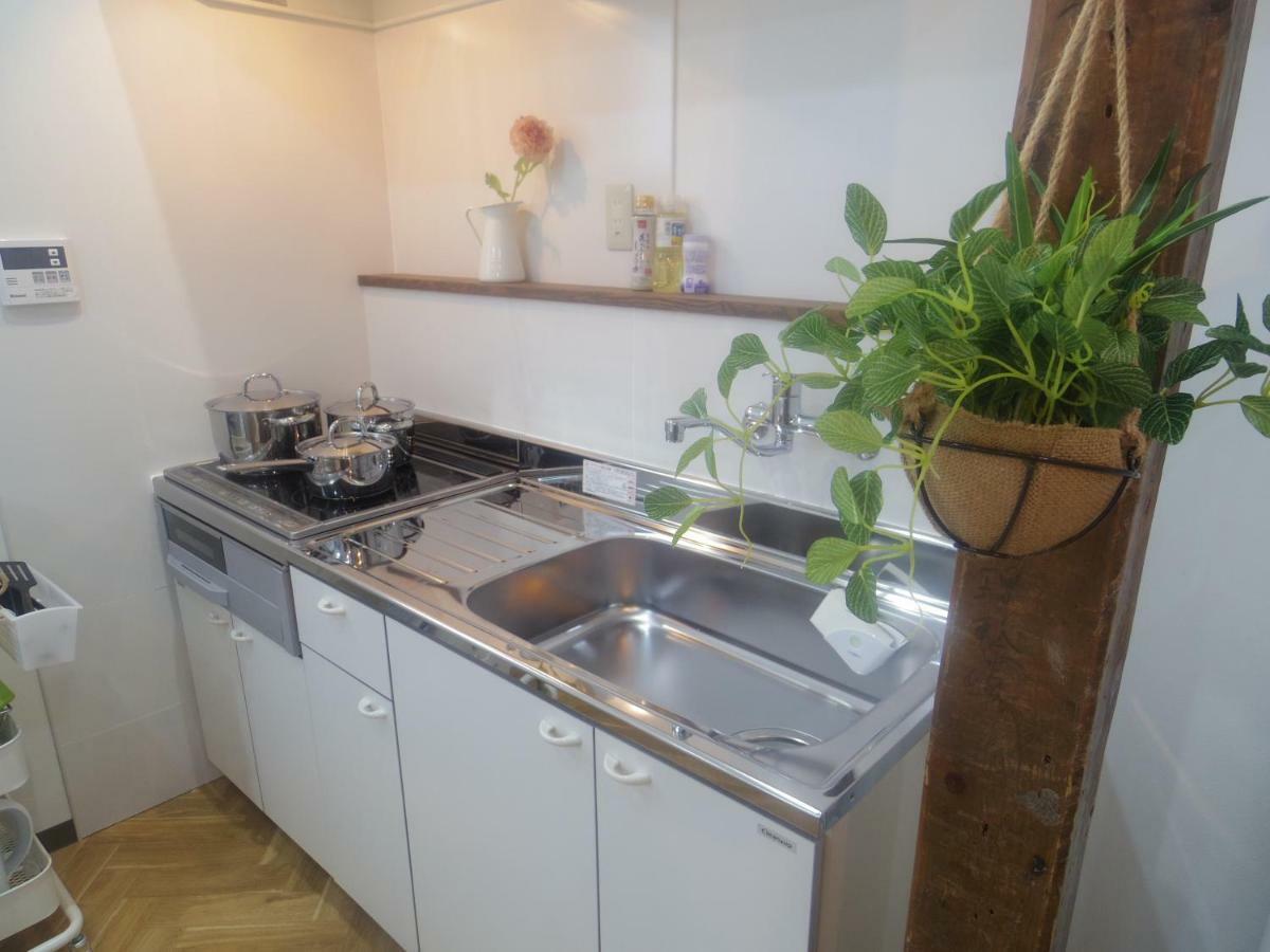 הוילה אוסקה Nao'S House Usj 一軒家貸切 מראה חיצוני תמונה